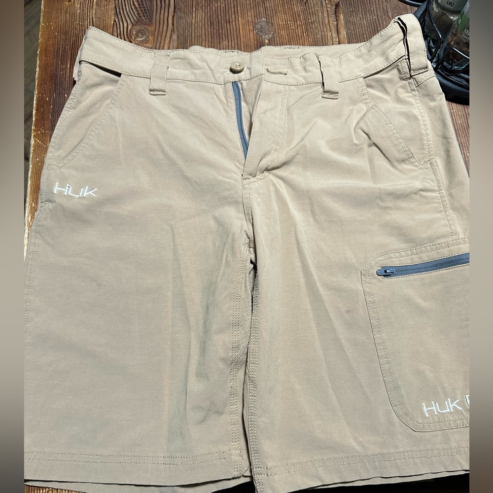 Huk fshing short